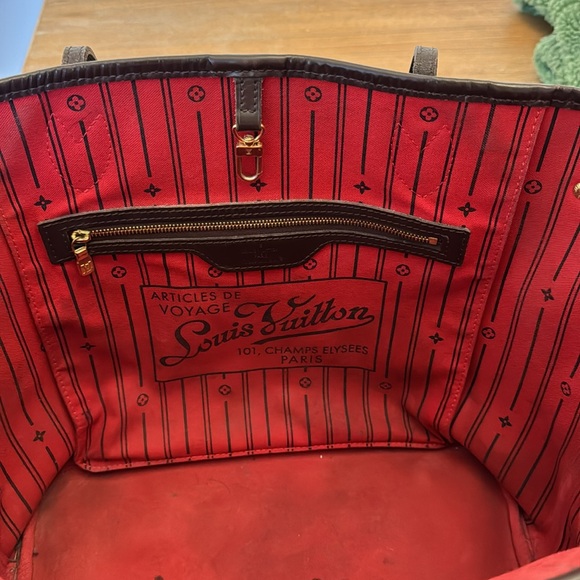 Louis Vuitton Neverfull MM Damier - Picture 11 of 13